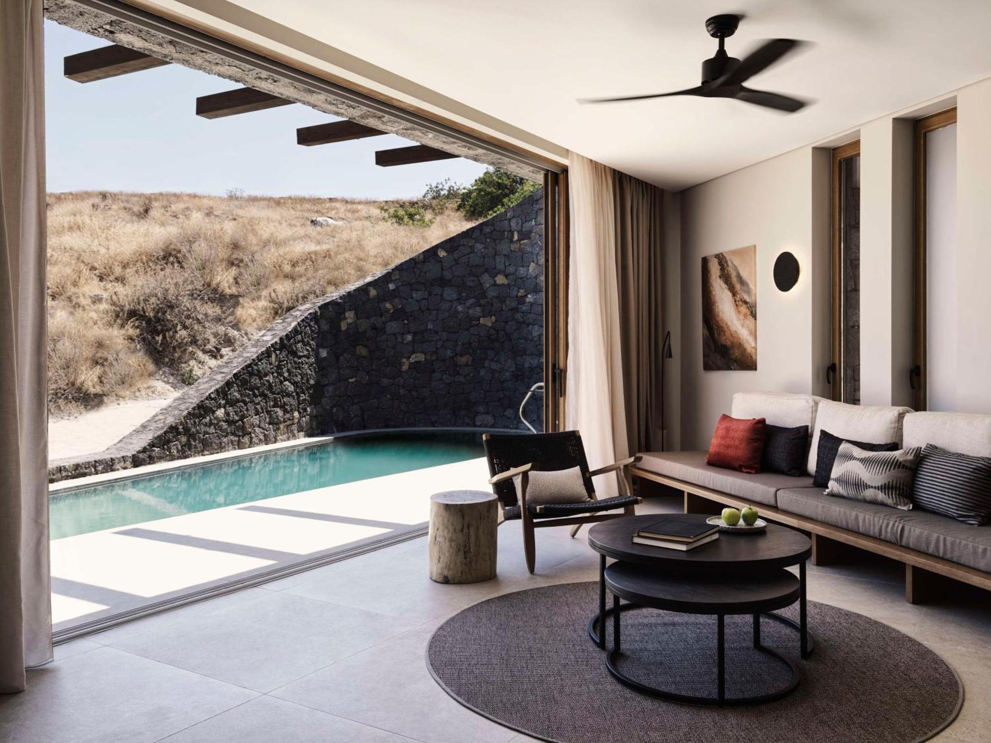 Magma Resort Santorini, In The Unbound Collection By Hyatt Vourvoulos Bagian luar foto