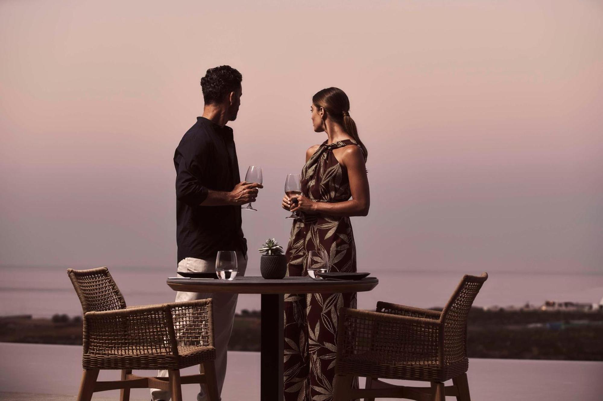 Magma Resort Santorini, In The Unbound Collection By Hyatt Vourvoulos Bagian luar foto