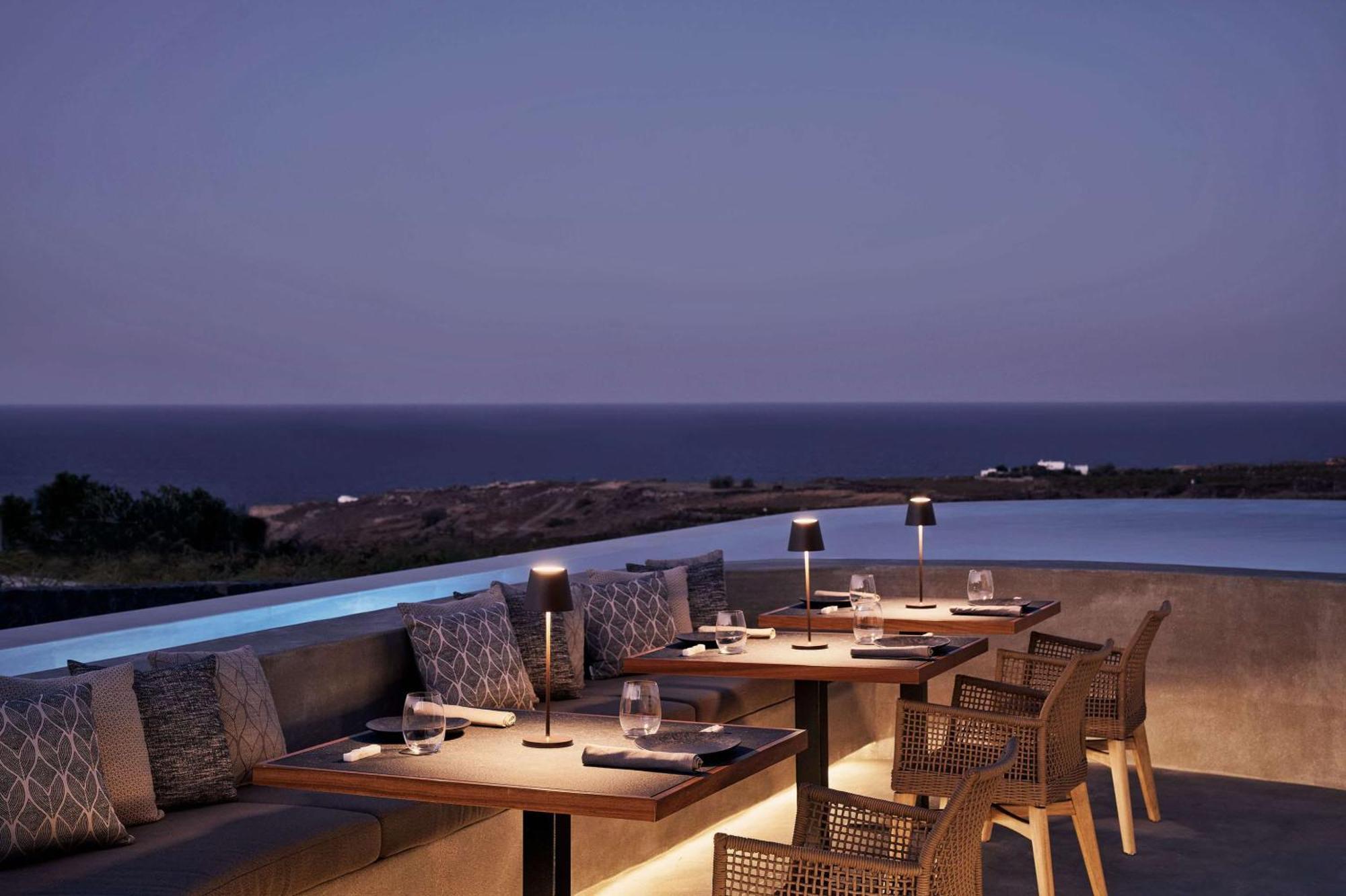 Magma Resort Santorini, In The Unbound Collection By Hyatt Vourvoulos Bagian luar foto