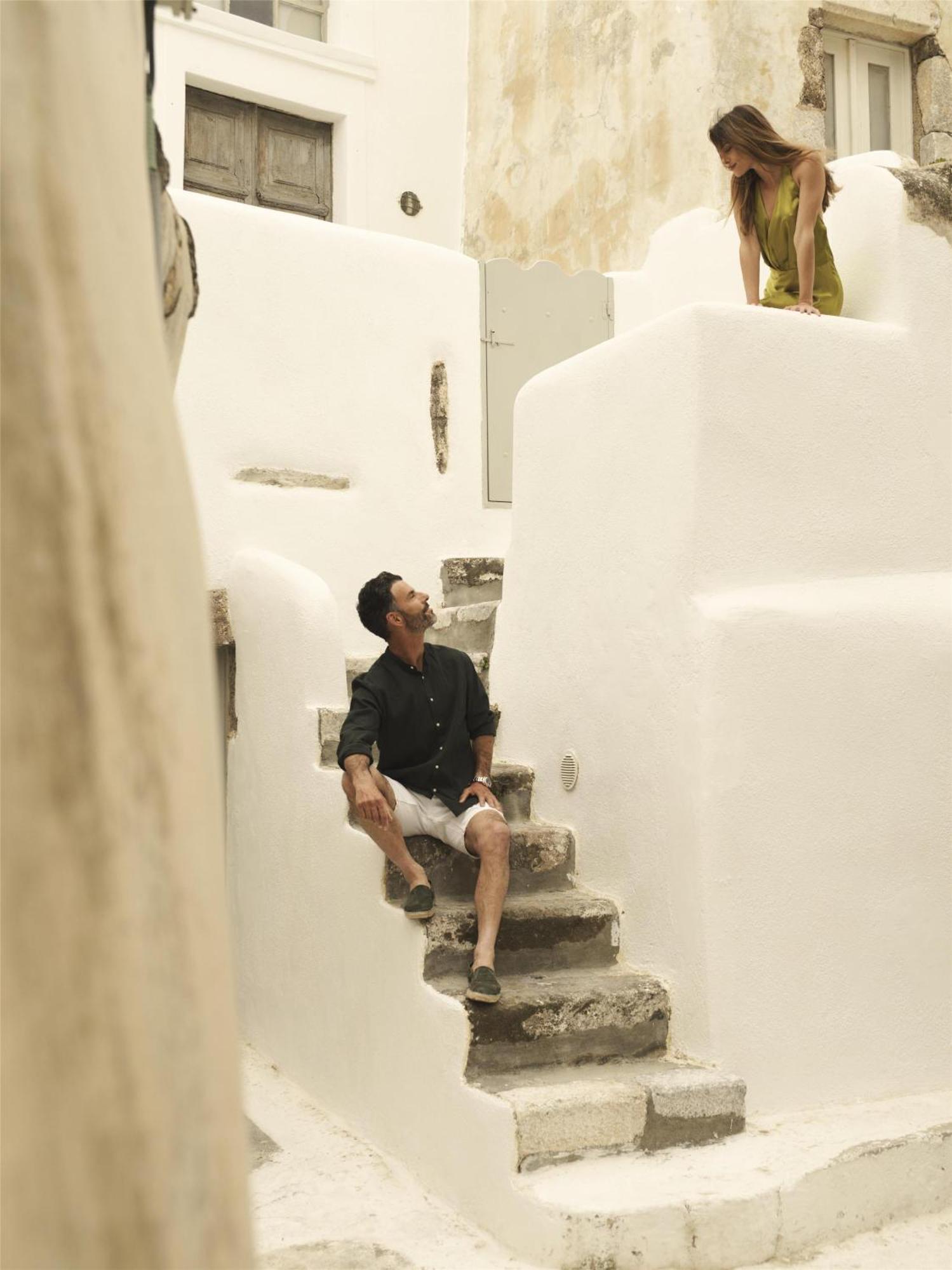 Magma Resort Santorini, In The Unbound Collection By Hyatt Vourvoulos Bagian luar foto