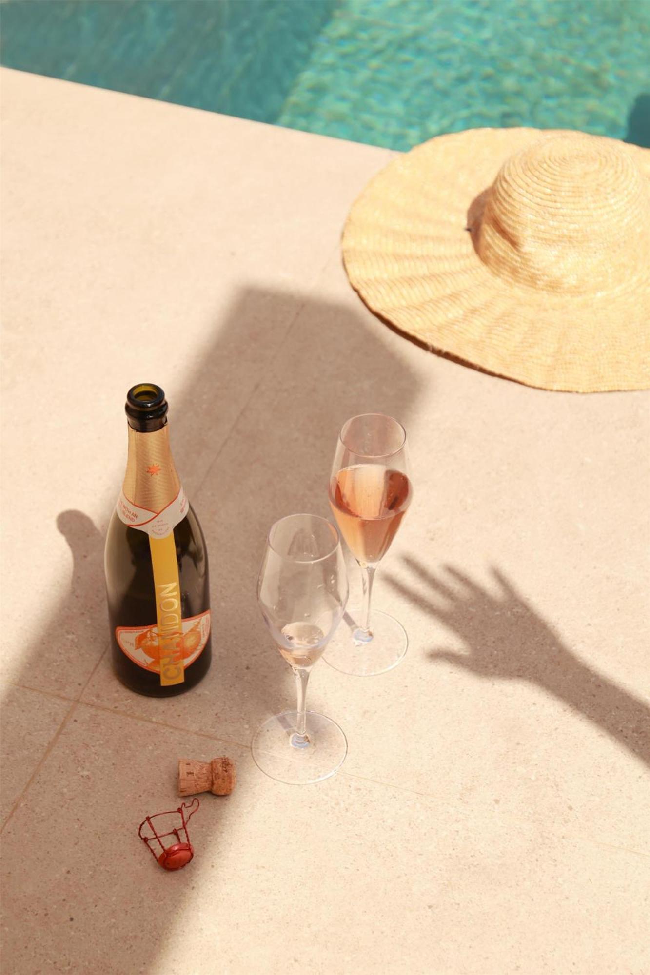 Magma Resort Santorini, In The Unbound Collection By Hyatt Vourvoulos Bagian luar foto